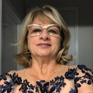 Meet your Posher, Sandra